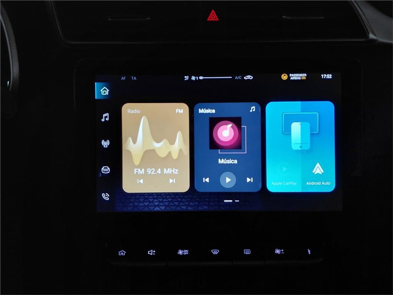 MG ZS 1.5 Luxury - Foto 2