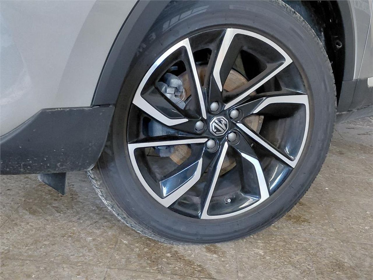 MG ZS 1.5 Luxury - Foto 2