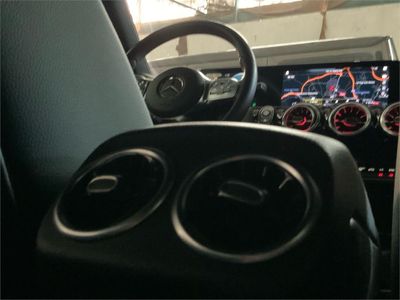 Mercedes Clase A Sedán A 180