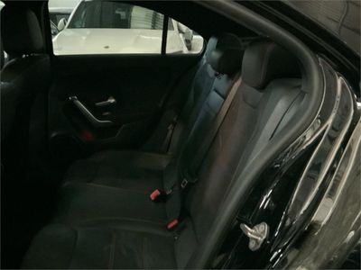 Mercedes Clase A Sedán A 180