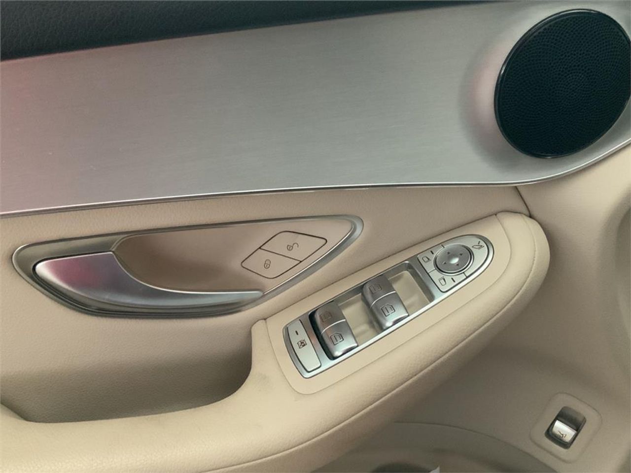 Mercedes GLC 220 d 4MATIC - foto 18