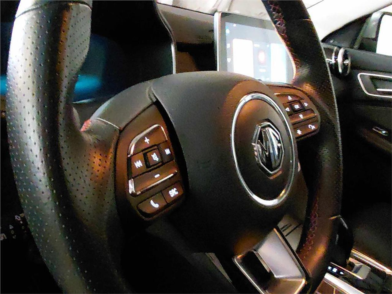 MG HS 1.5 Turbo GDI Comfort DCT - Foto 2