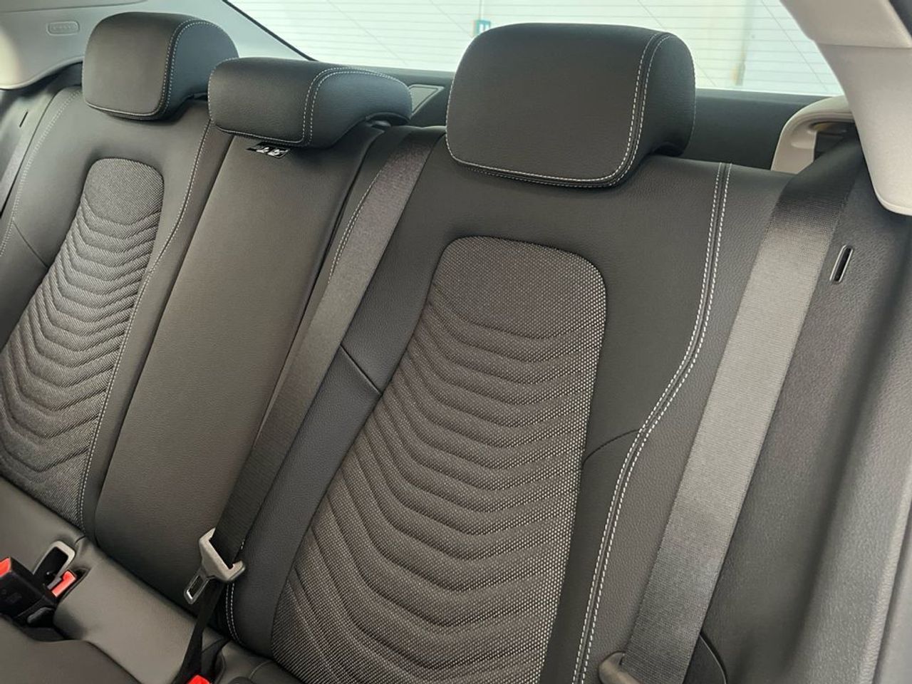 Mercedes CLA 200 d Coupé - Foto 2