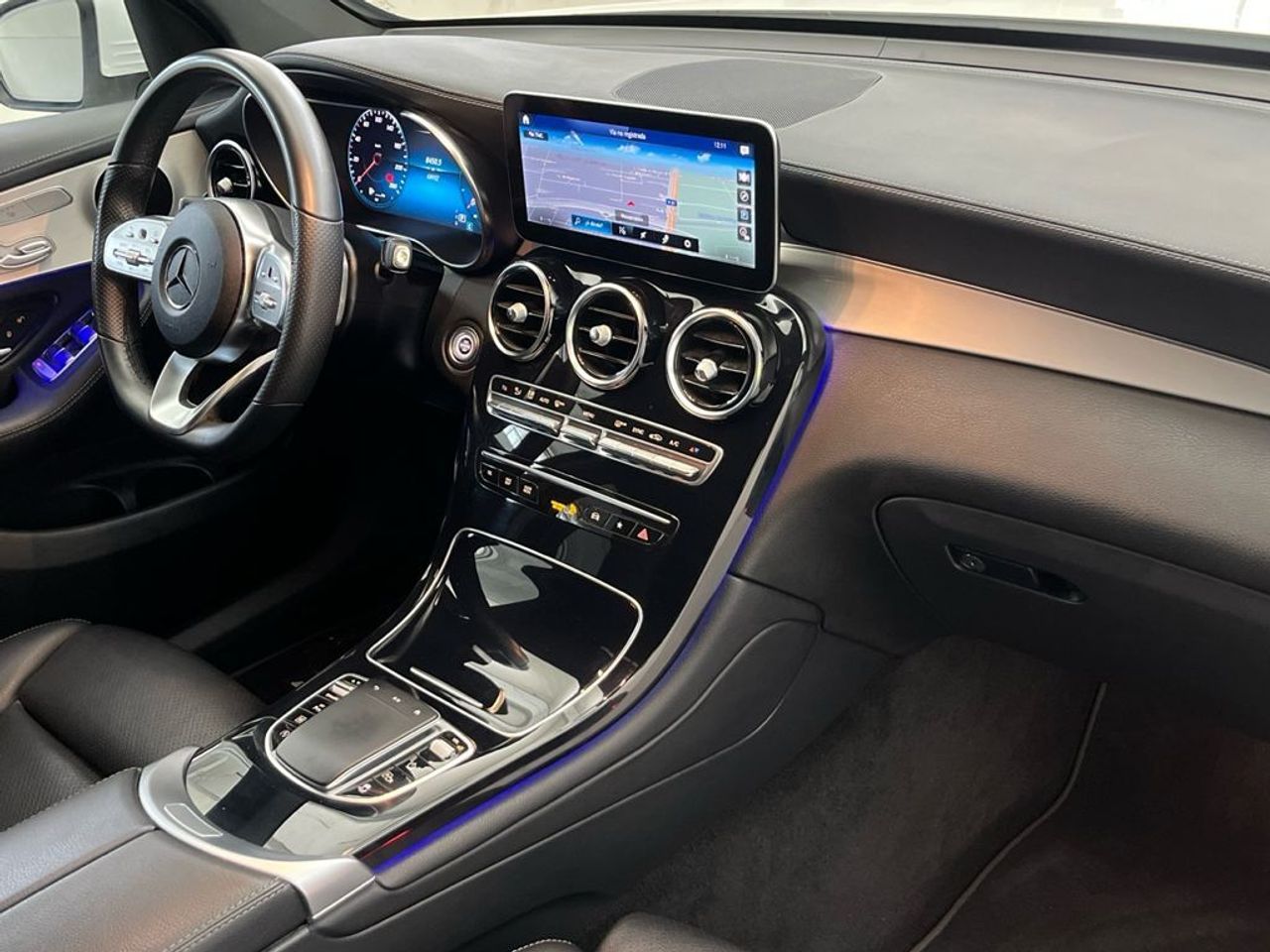 Mercedes GLC 220 d 4Matic AMG Line (EURO 6d) - Foto 2