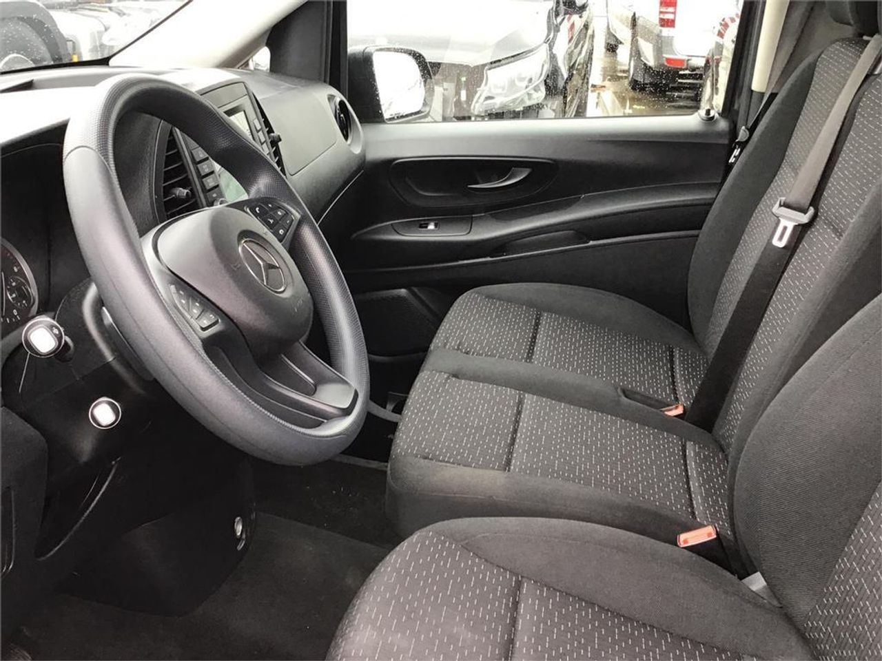 Mercedes Vito 116CDI AT 120kW Tourer Pro Larga - Foto 2