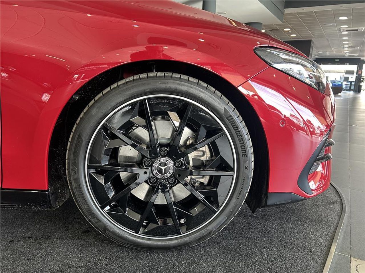 Mercedes CLA 220 con tecnología híbrida - foto 3