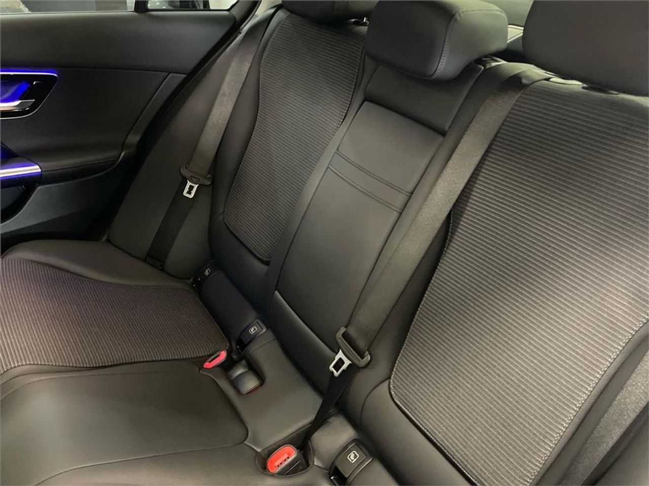 Mercedes Clase C 220 d Berlina - foto 11