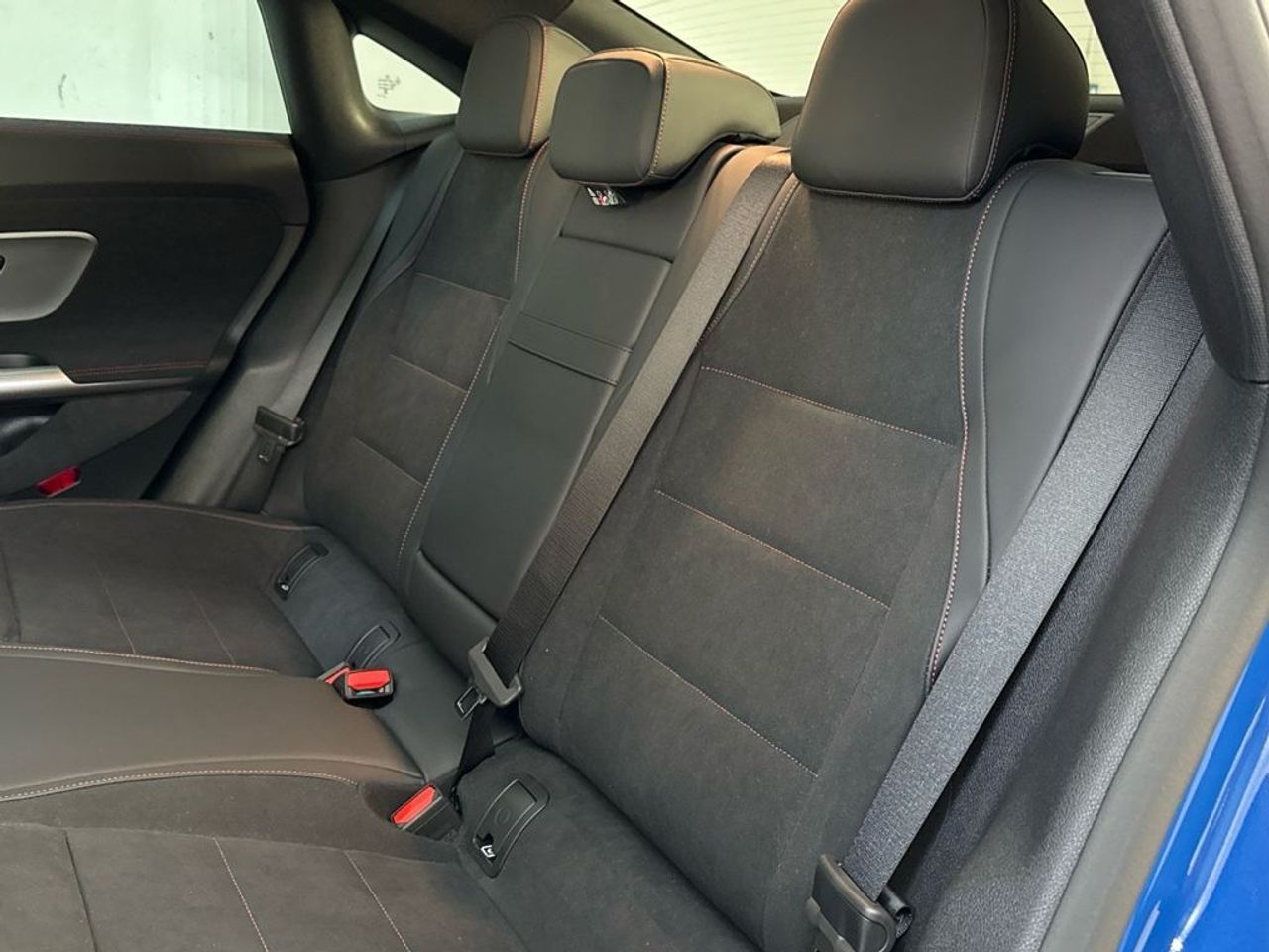 Mercedes CLA 250+ con tecnología EQ - foto 11