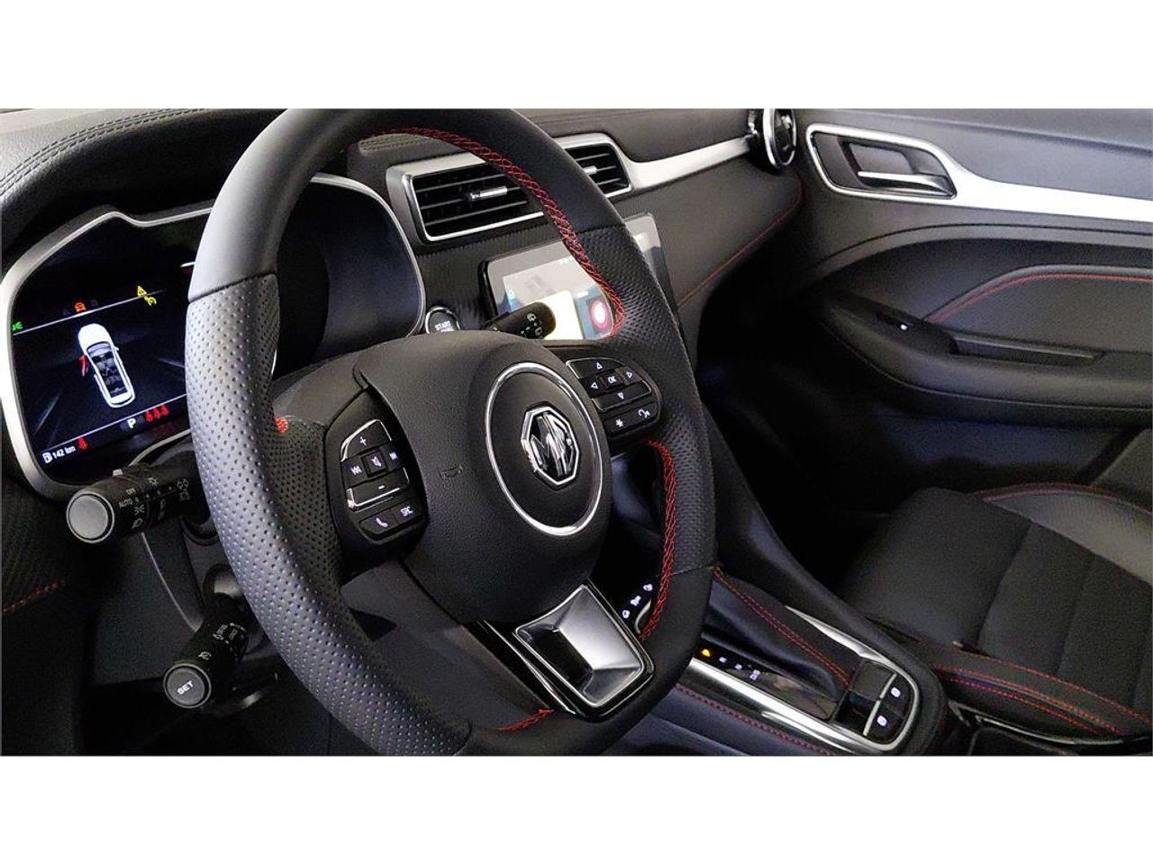 MG ZS 1.0T Luxury Auto - foto 4