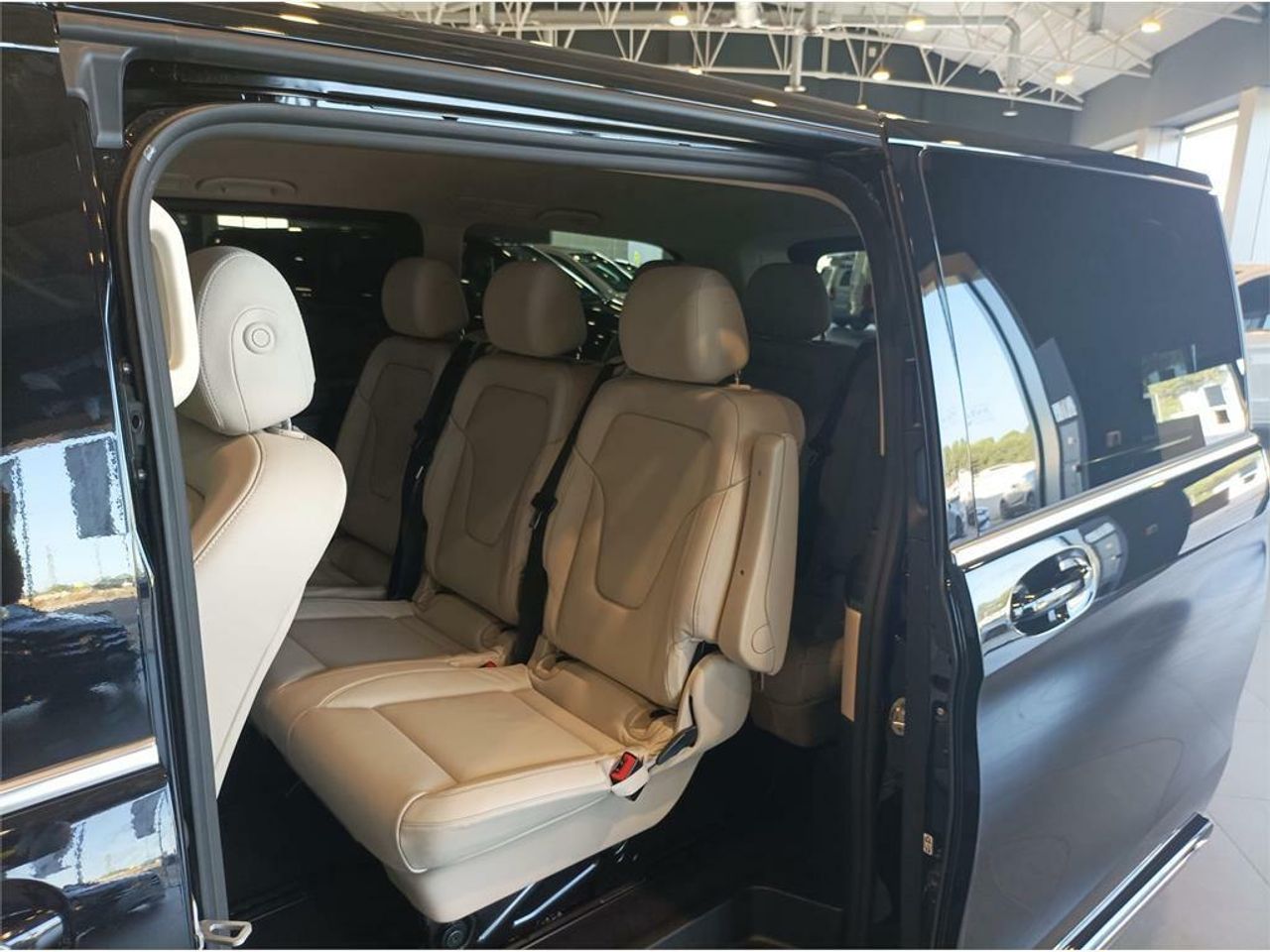 mercedes clase v 250 d avantgarde largo foto grande (3)