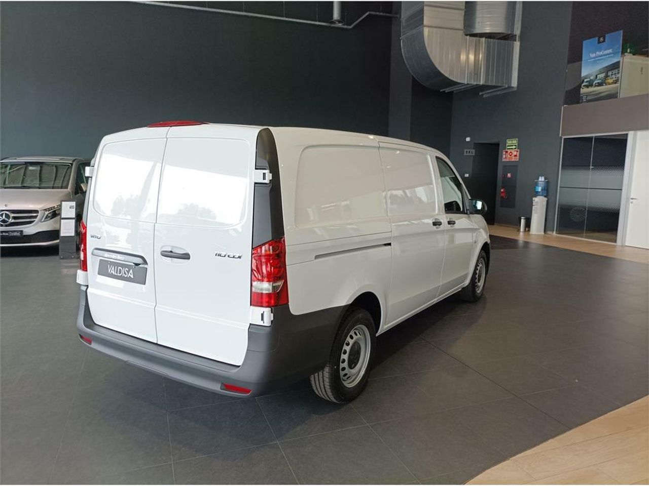 mercedes vito 110cdi 75kw furgón pro larga foto grande (3)