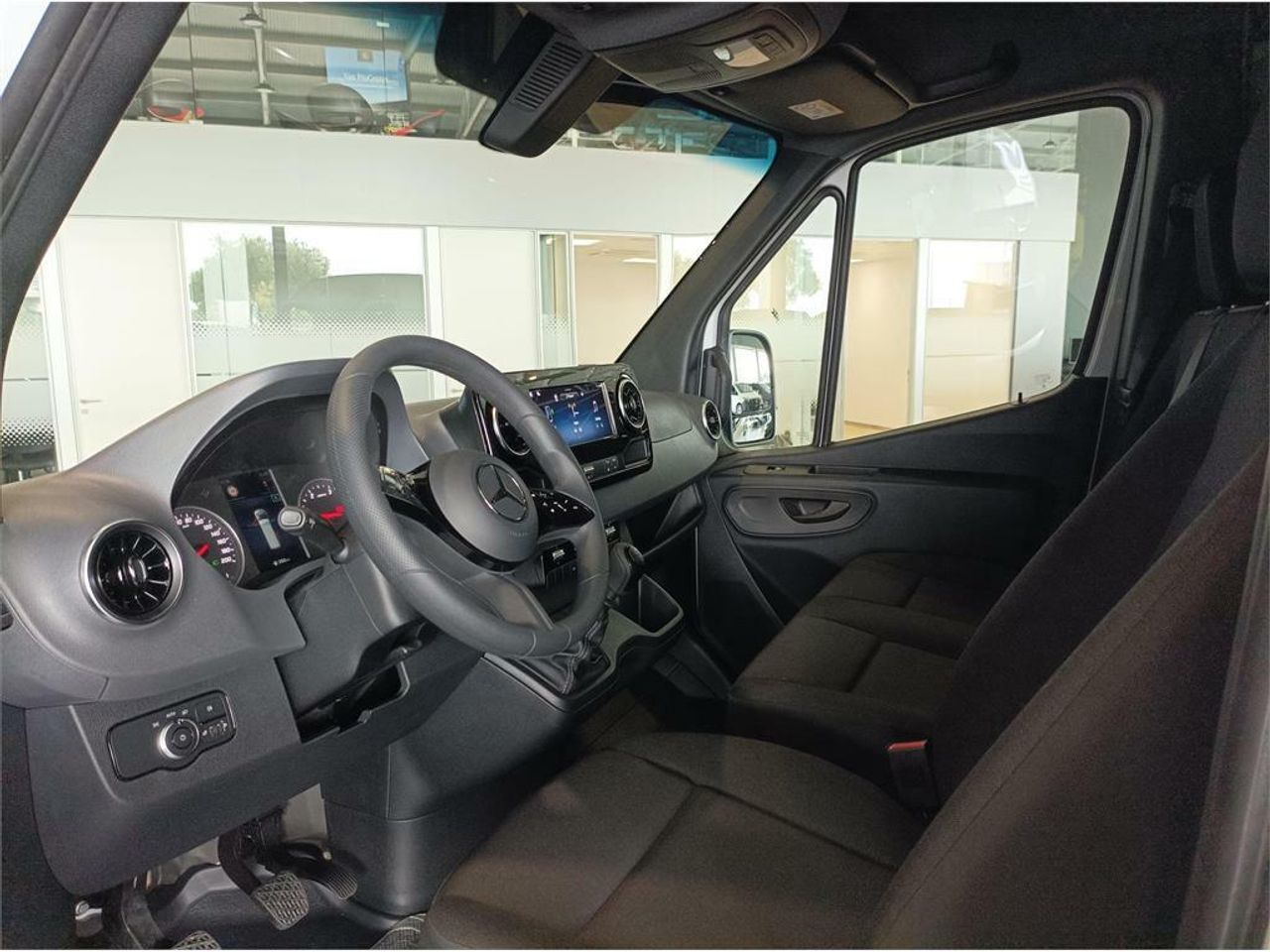 mercedes sprinter 311 cdi medio pro foto grande (3)