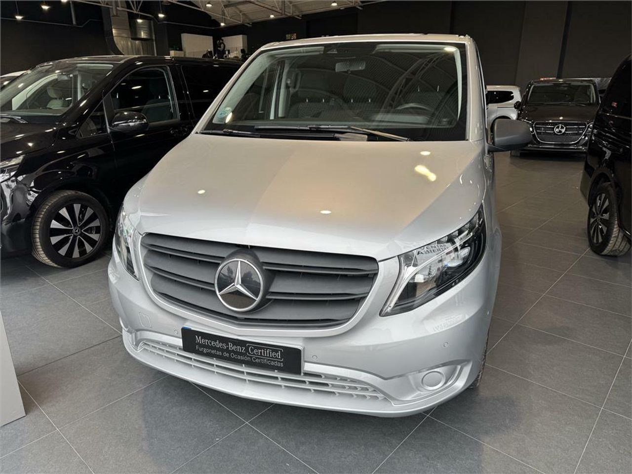 Mercedes benz vito  de segunda mano - mercedes vito 2023 /