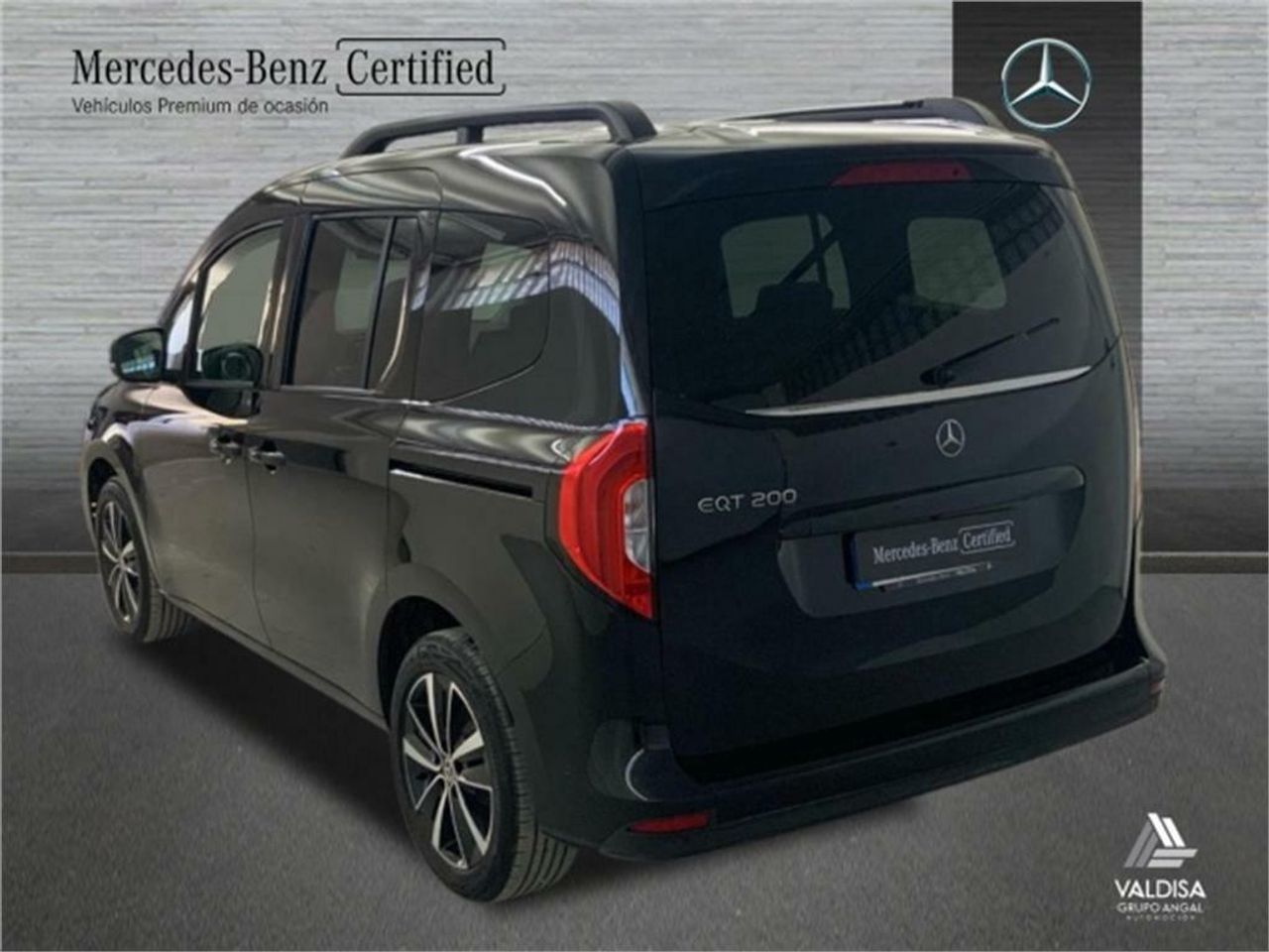 mercedes eqt 2025 / foto grande (3)