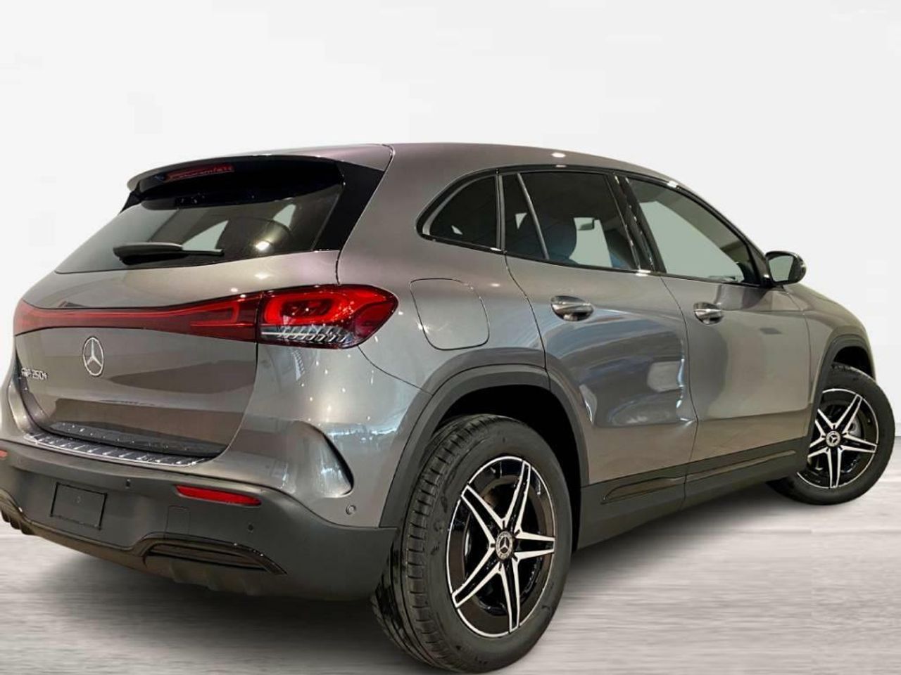 mercedes eqa 2024 / foto grande (2)