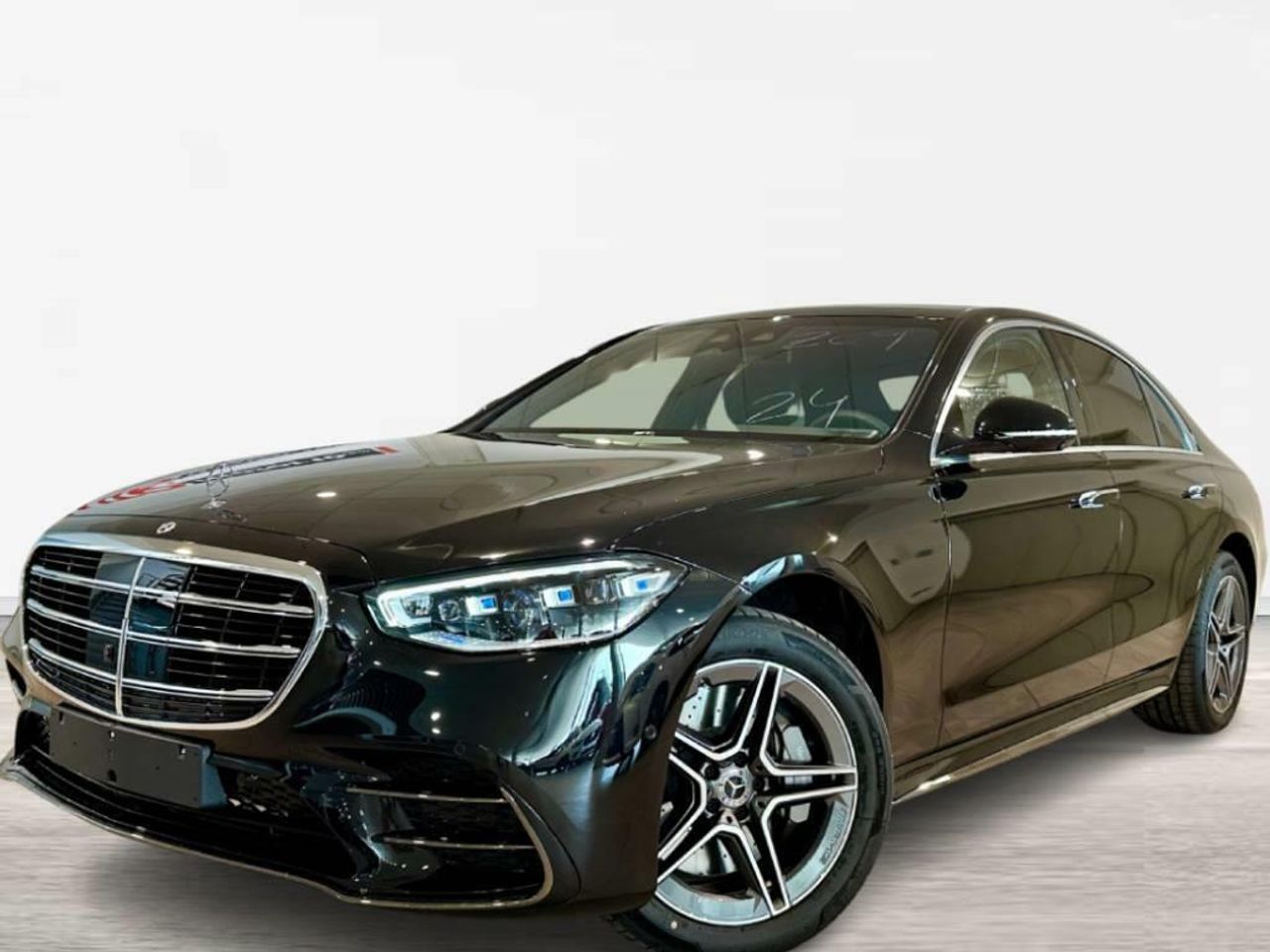 Mercedes glb kit estetico amg  de segunda mano - mercedes clase s 2024 /