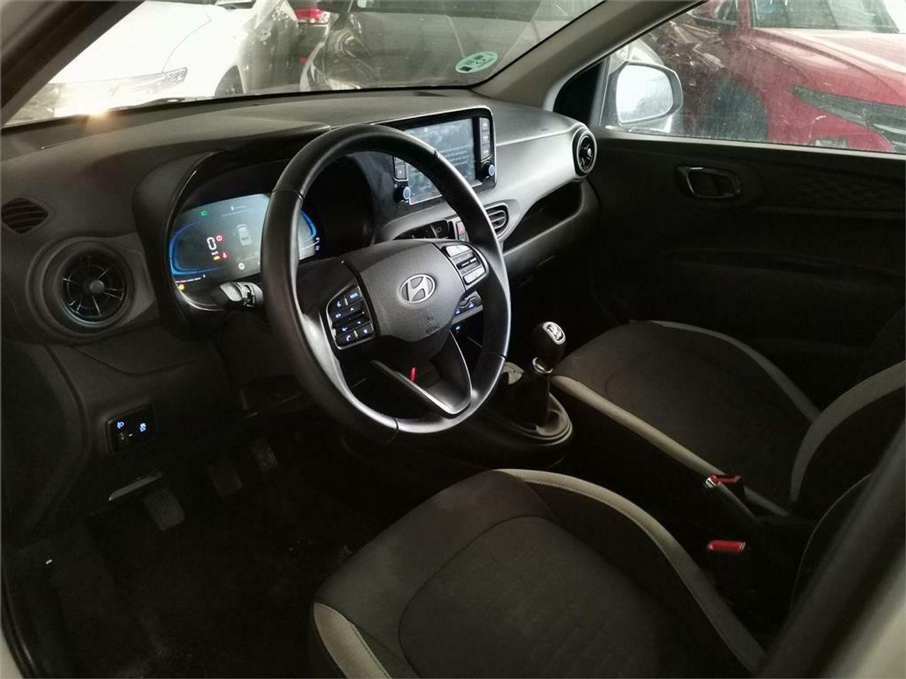 hyundai i10 2024 / foto grande (3)