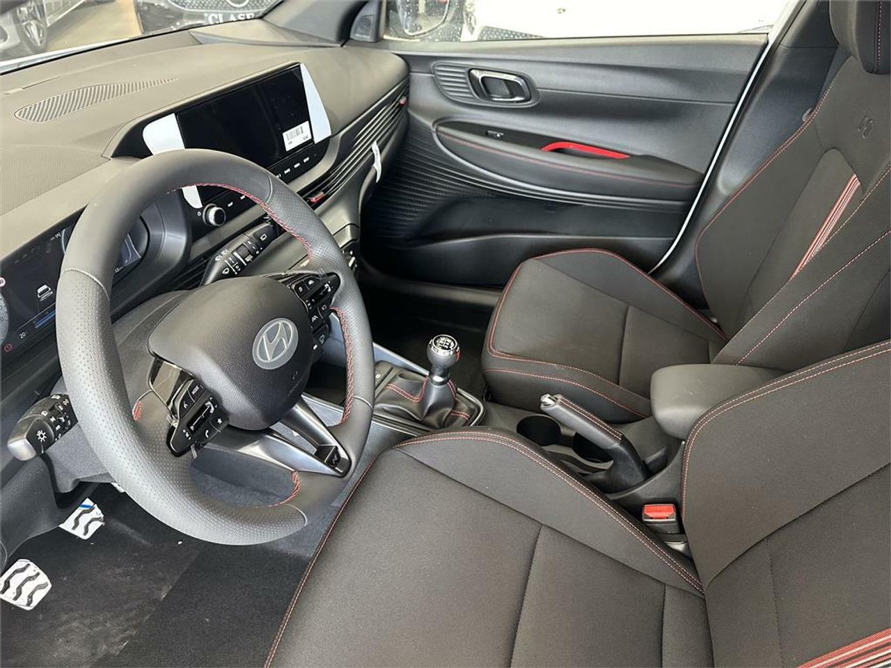 hyundai i20 2024 / foto grande (3)