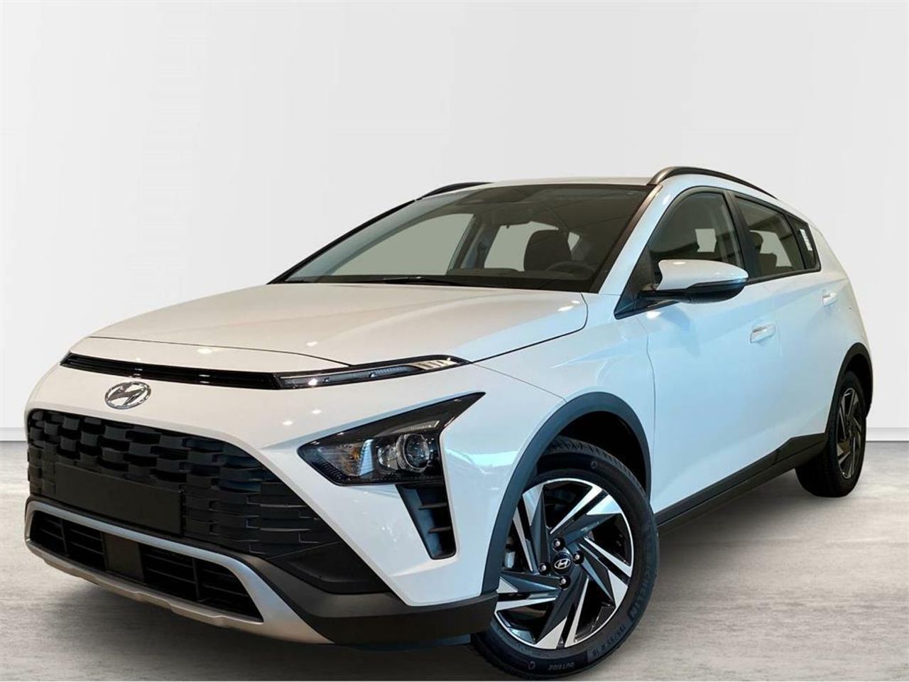 Toma de corriente auxiliar  de segunda mano - hyundai bayon 2025 /
