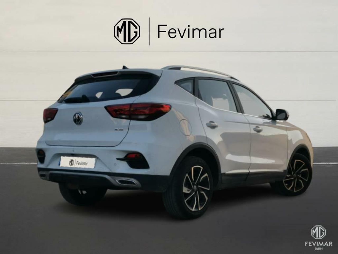 mg zs 2024 / foto grande (2)