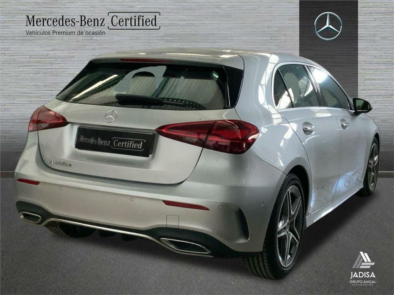 mercedes clase a 2023 / foto grande (3)