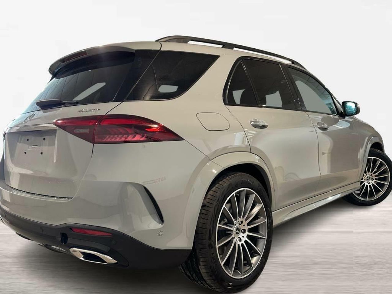 mercedes clase gle 2025 / foto grande (2)