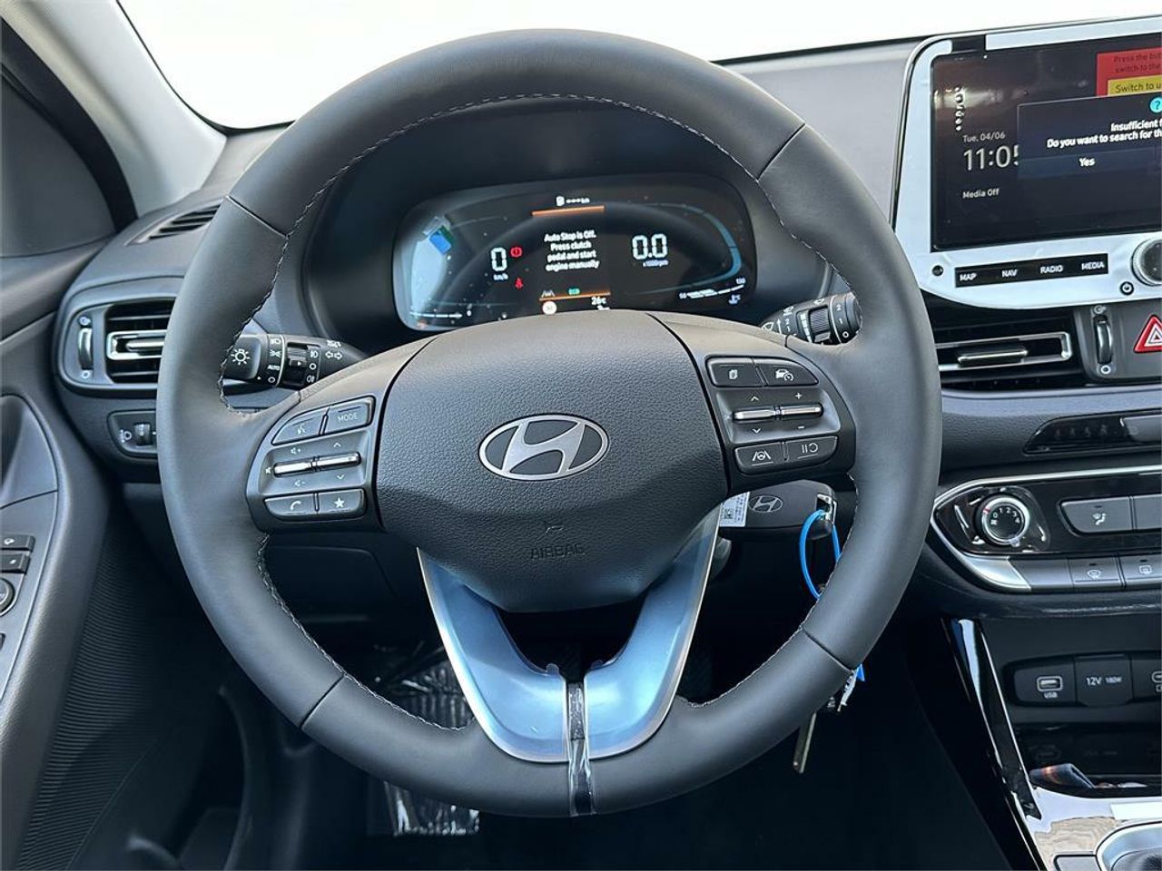 hyundai i30 2024 / foto grande (3)