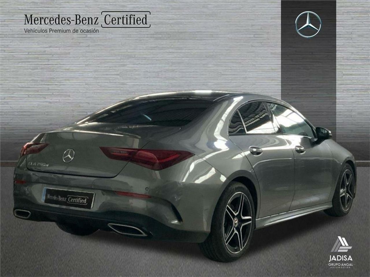 mercedes cla 2024 / foto grande (3)
