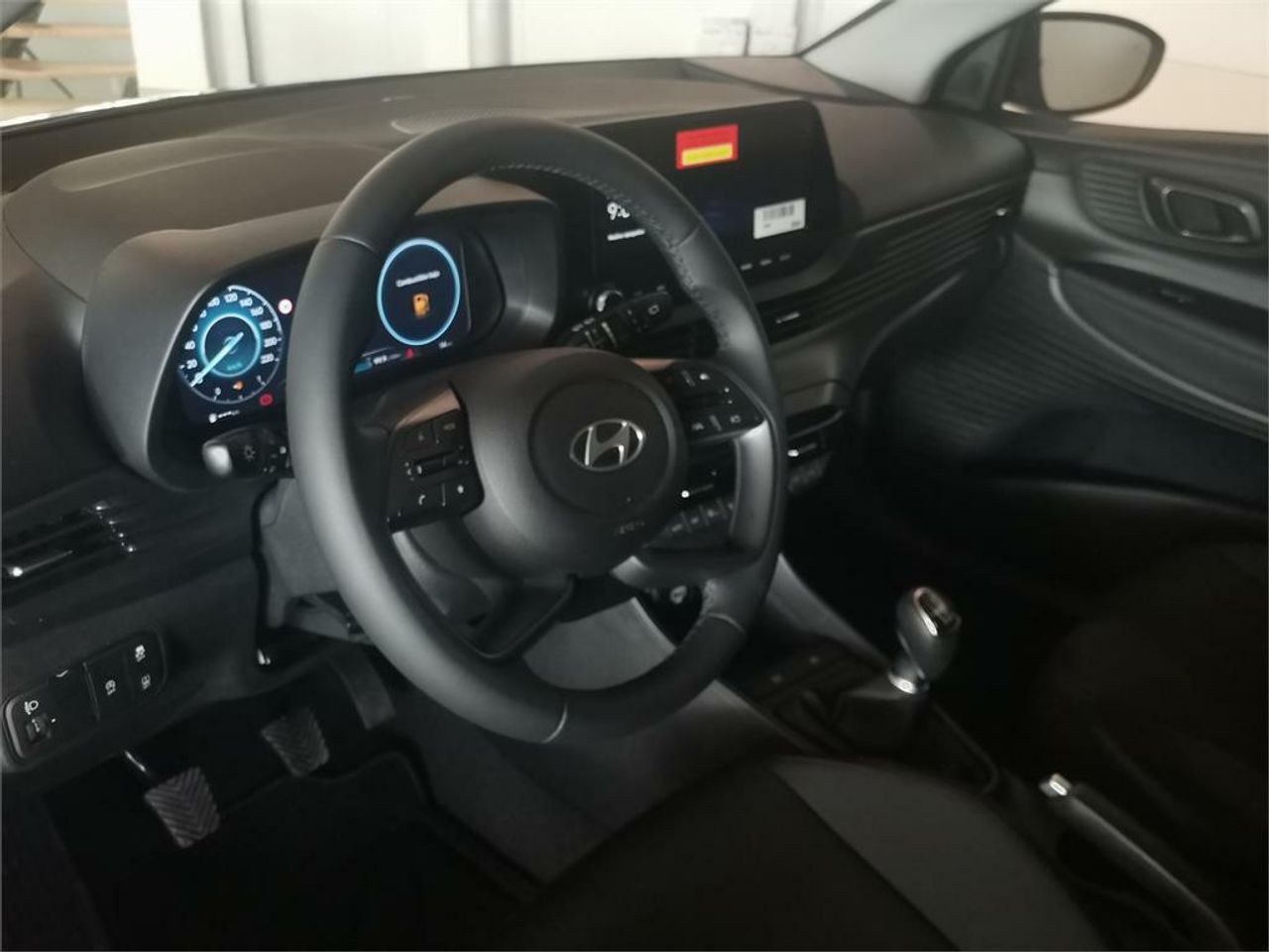 hyundai i20 2024 / foto grande (3)