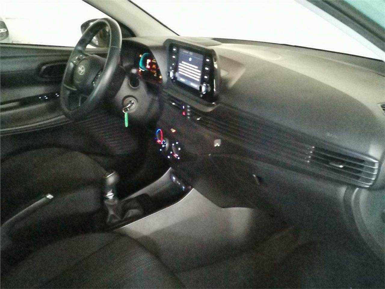 hyundai i20 2024 / foto grande (3)