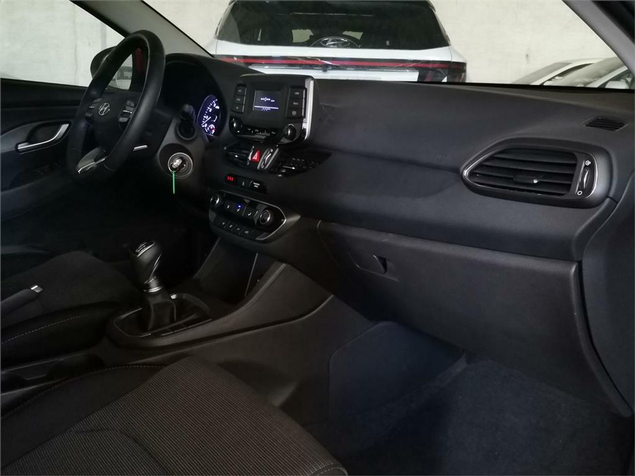 hyundai i30 2024 / foto grande (3)