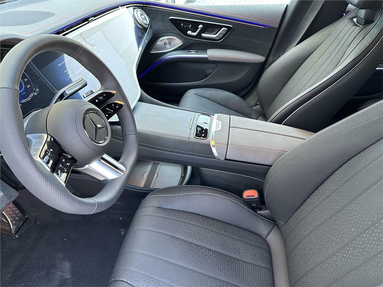 mercedes eqs 2025 / foto grande (3)