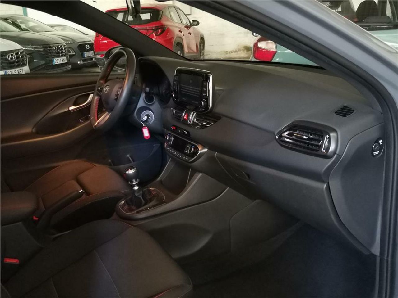 hyundai i30 2024 / foto grande (3)