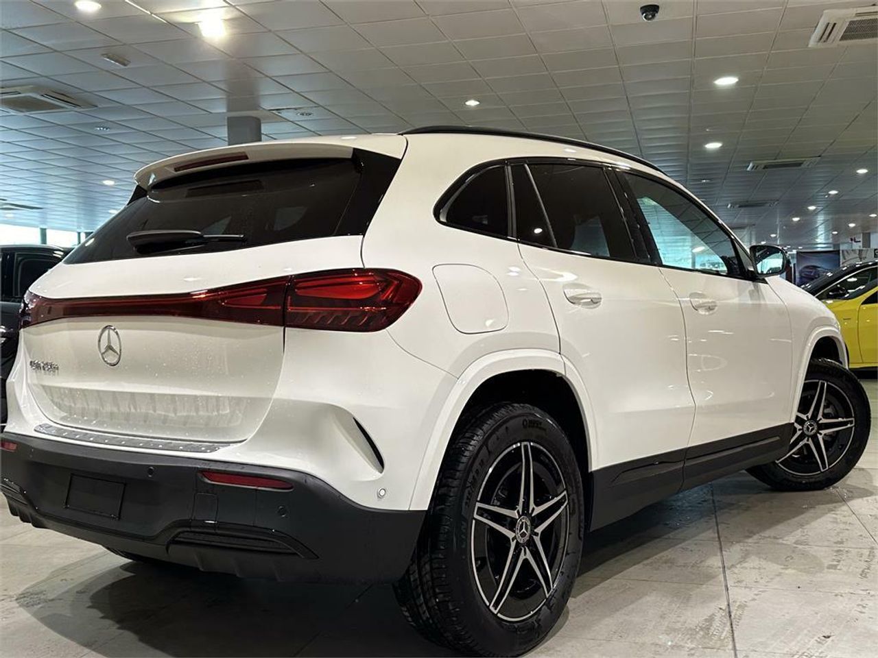 mercedes eqa 2025 / foto grande (2)