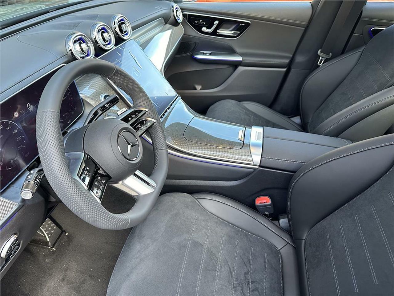 mercedes glc 2025 / foto grande (3)