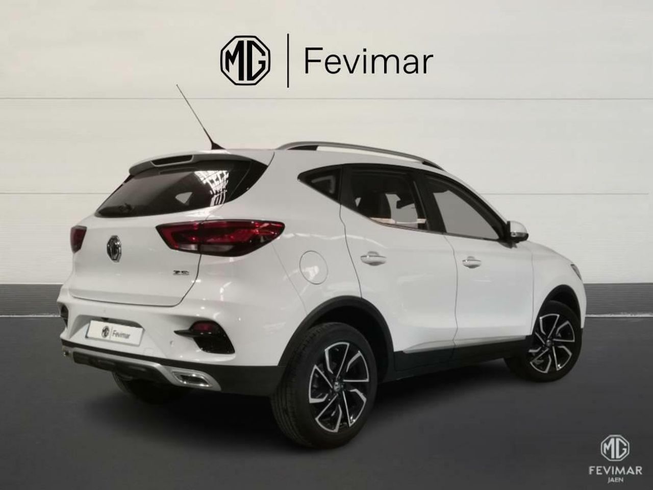 mg zs 2024 / foto grande (2)