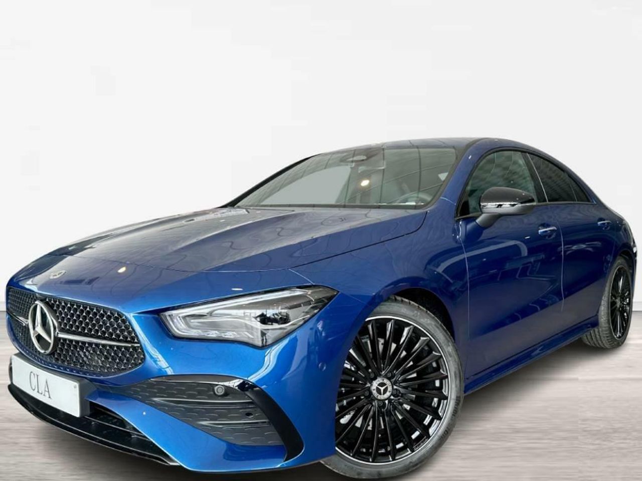 Foto mercedes cla 2025 /