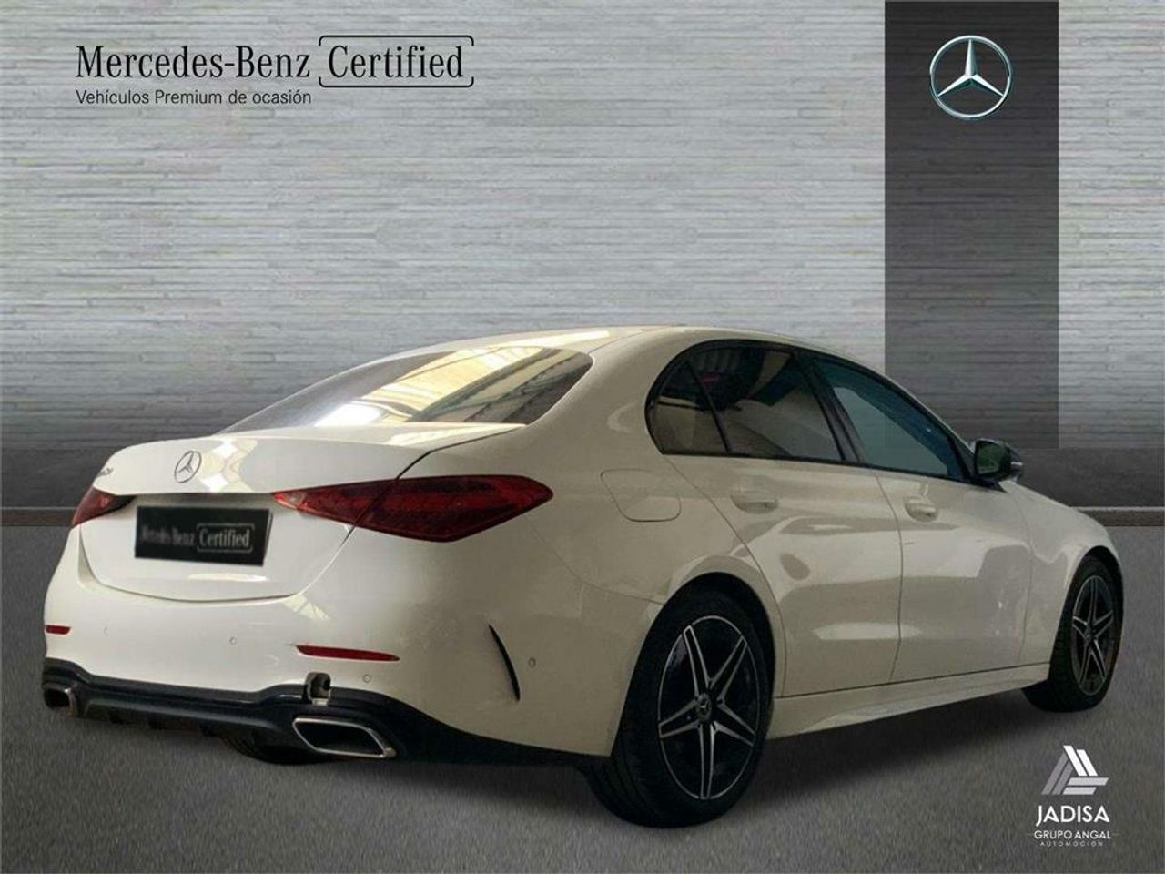 mercedes clase c 2024 / foto grande (3)