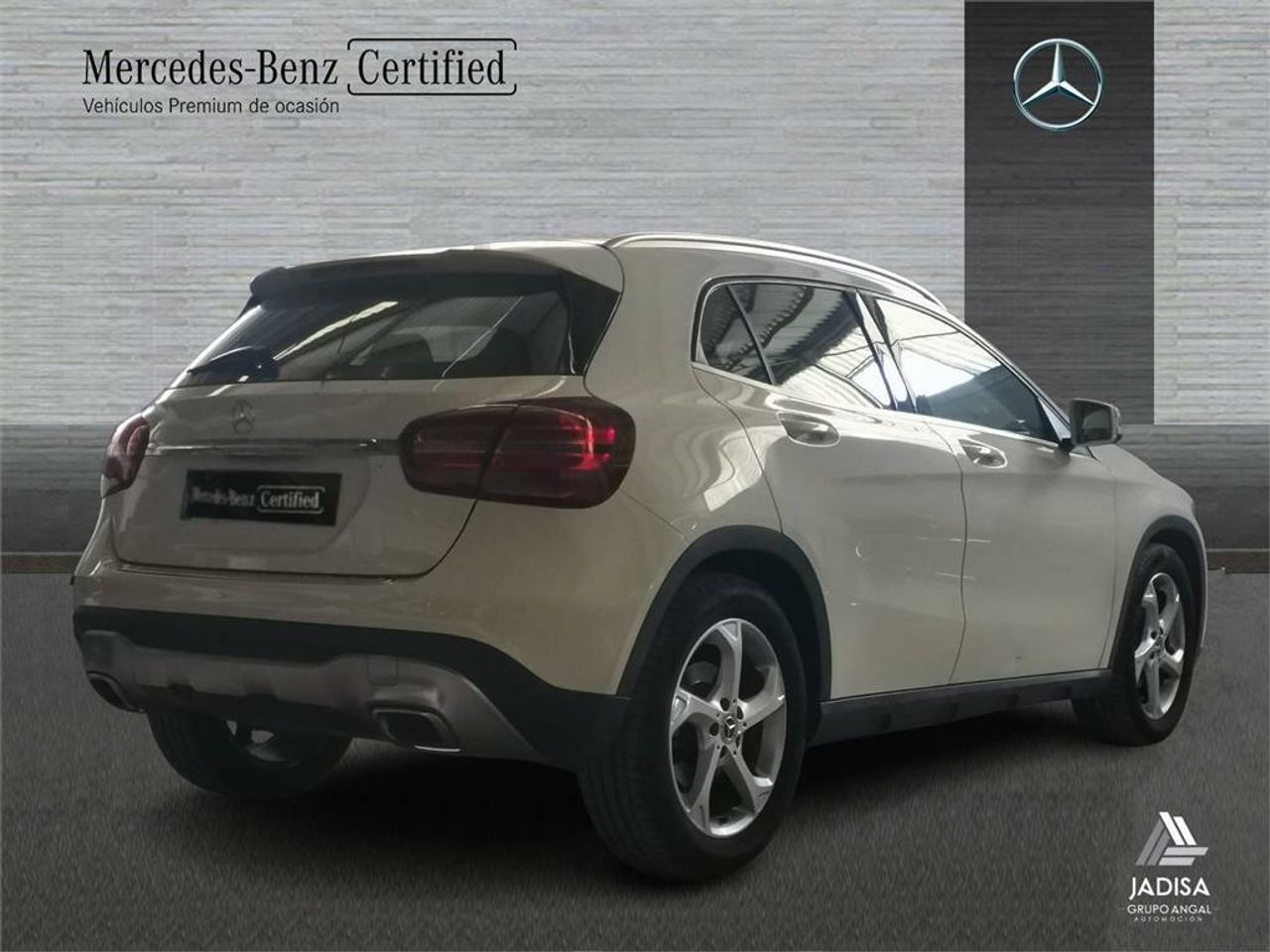 mercedes gla 2017 / foto grande (2)