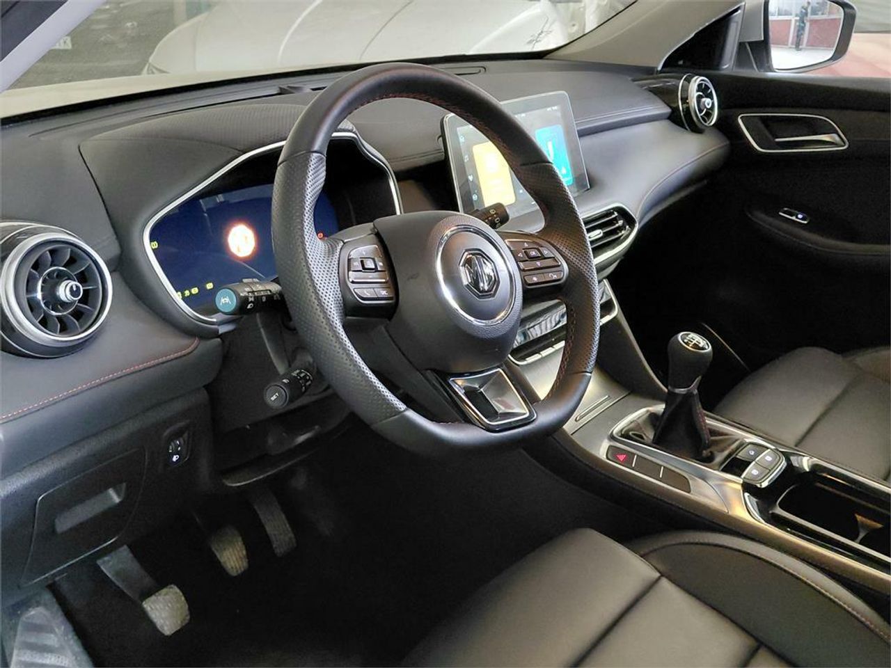 mg hs 2024 / foto grande (3)