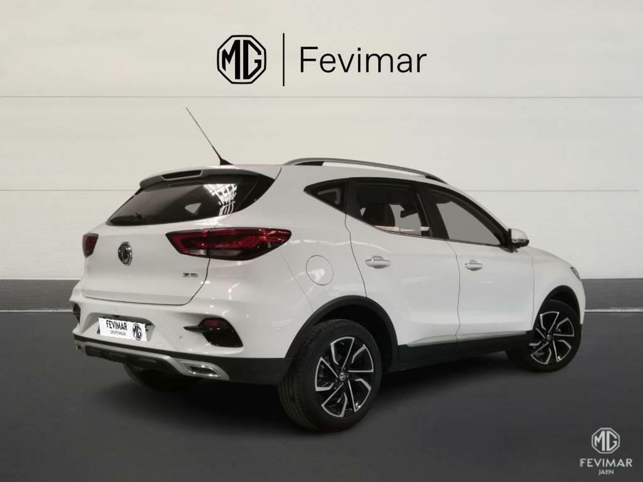mg zs 2024 / foto grande (2)