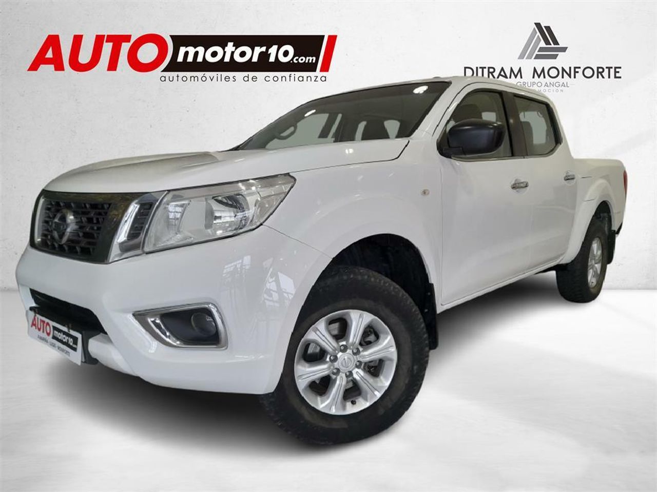 nissan navara 2018 /