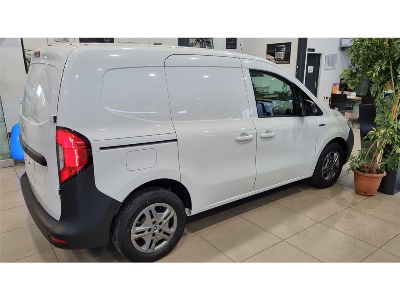 mercedes citan 2023 / foto grande (2)