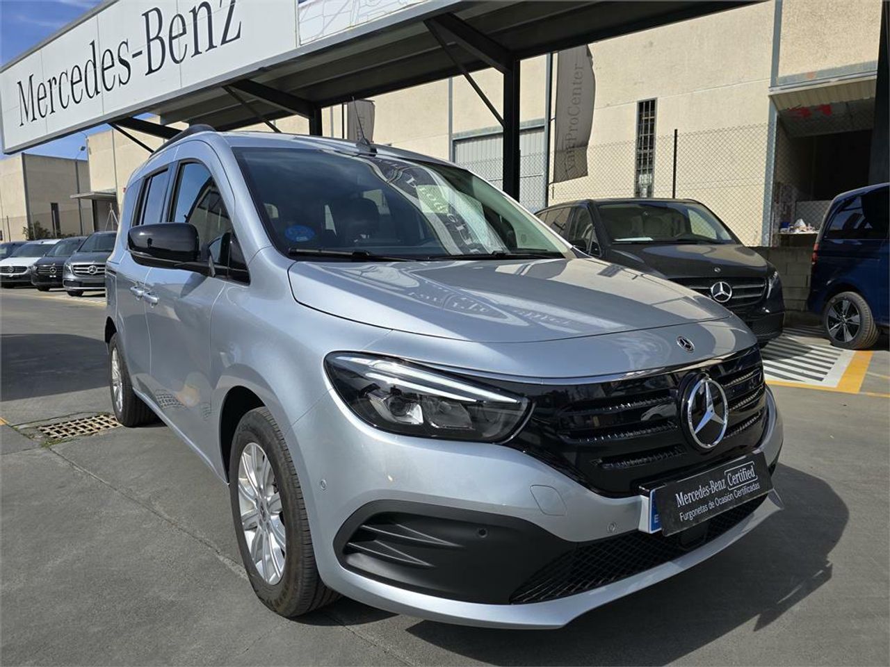 Mercedes sl elevalunas electricos  de segunda mano - mercedes eqt 2023 /