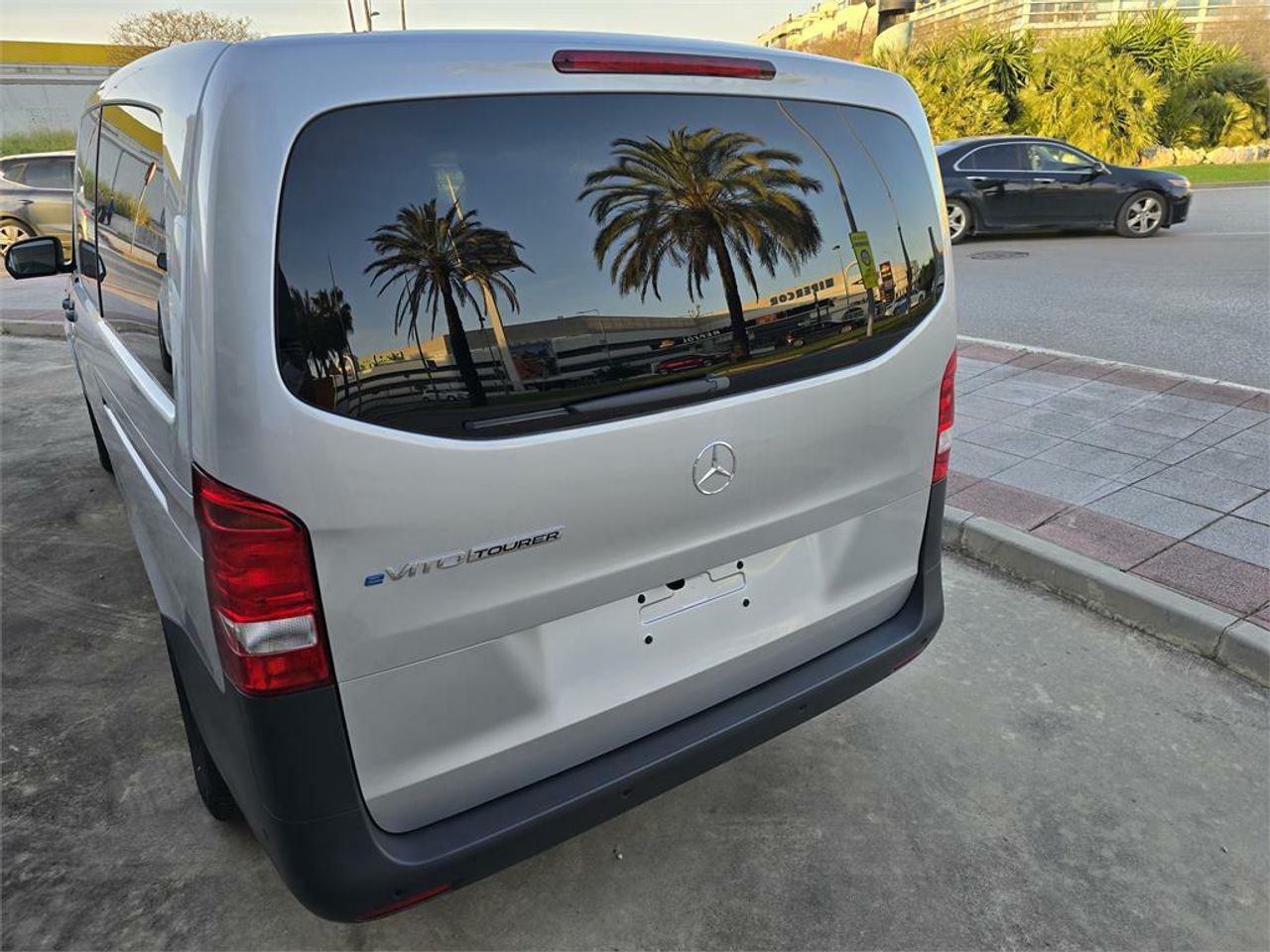 mercedes vito 2025 / foto grande (3)