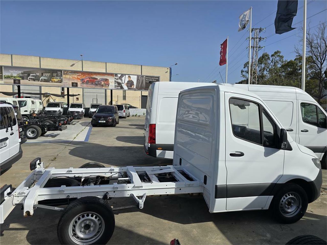 mercedes sprinter 2025 / foto grande (3)