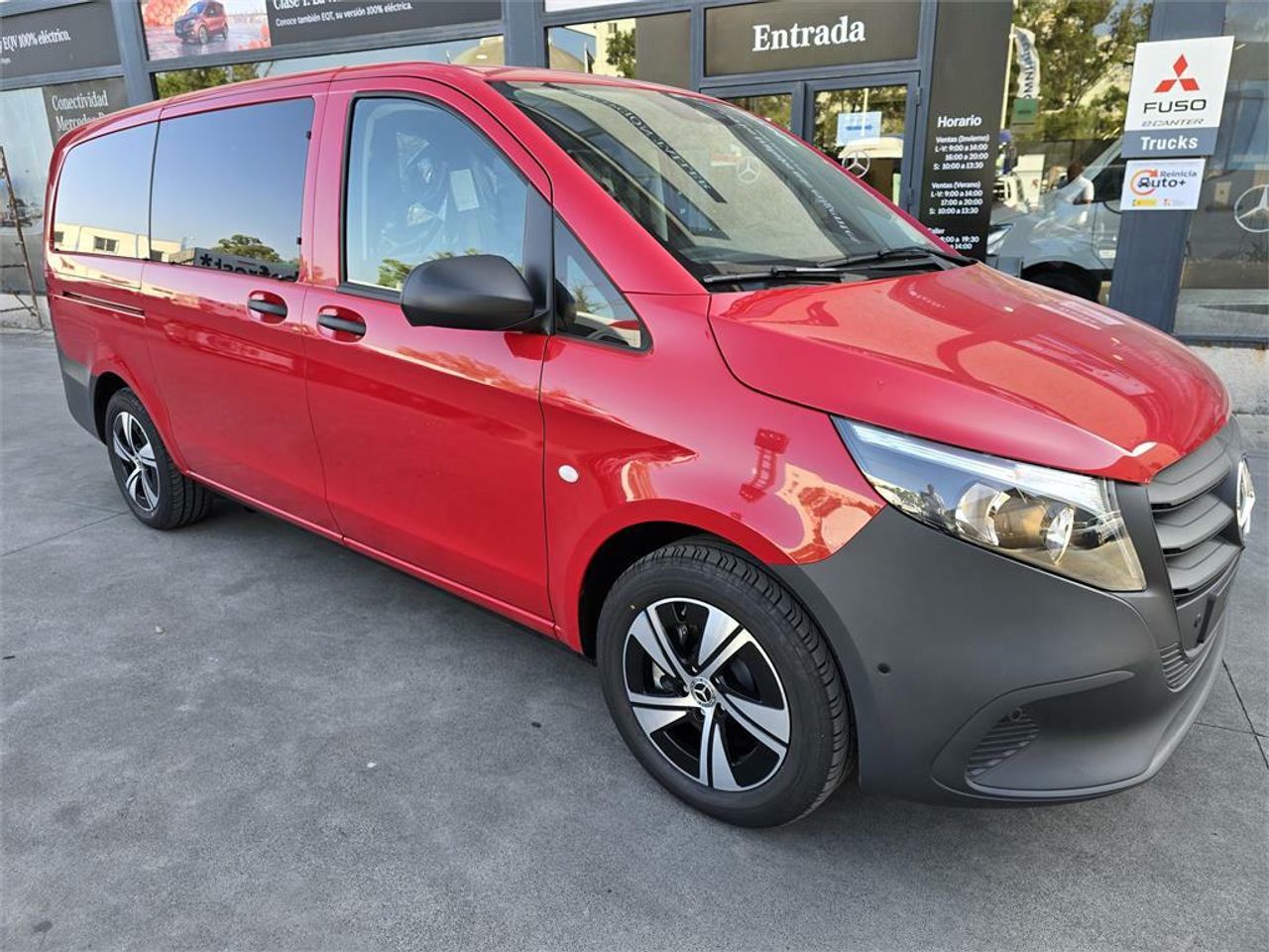 mercedes vito 2025 / foto grande (3)