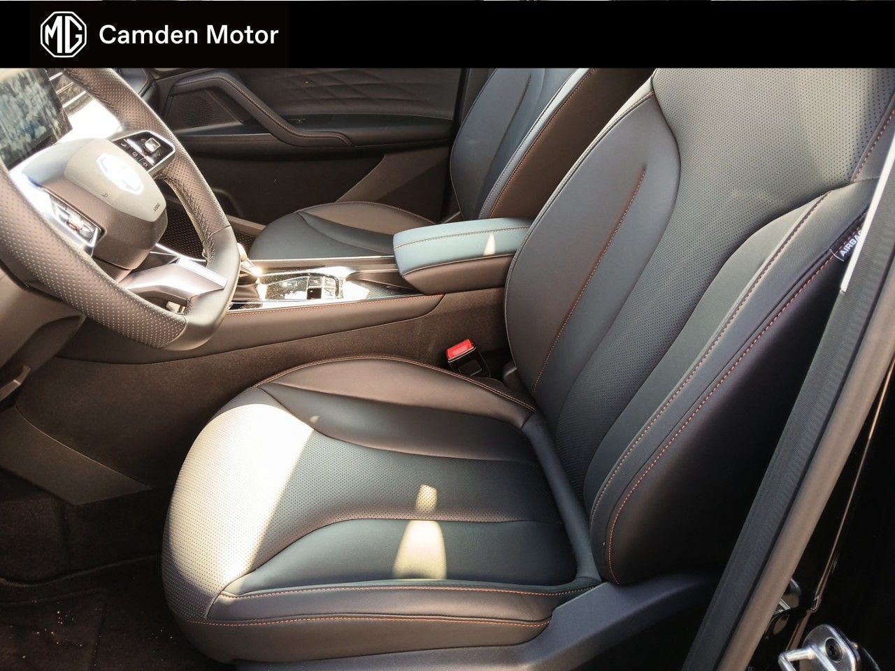 MG HS 1.5T Luxury DCT - foto 16