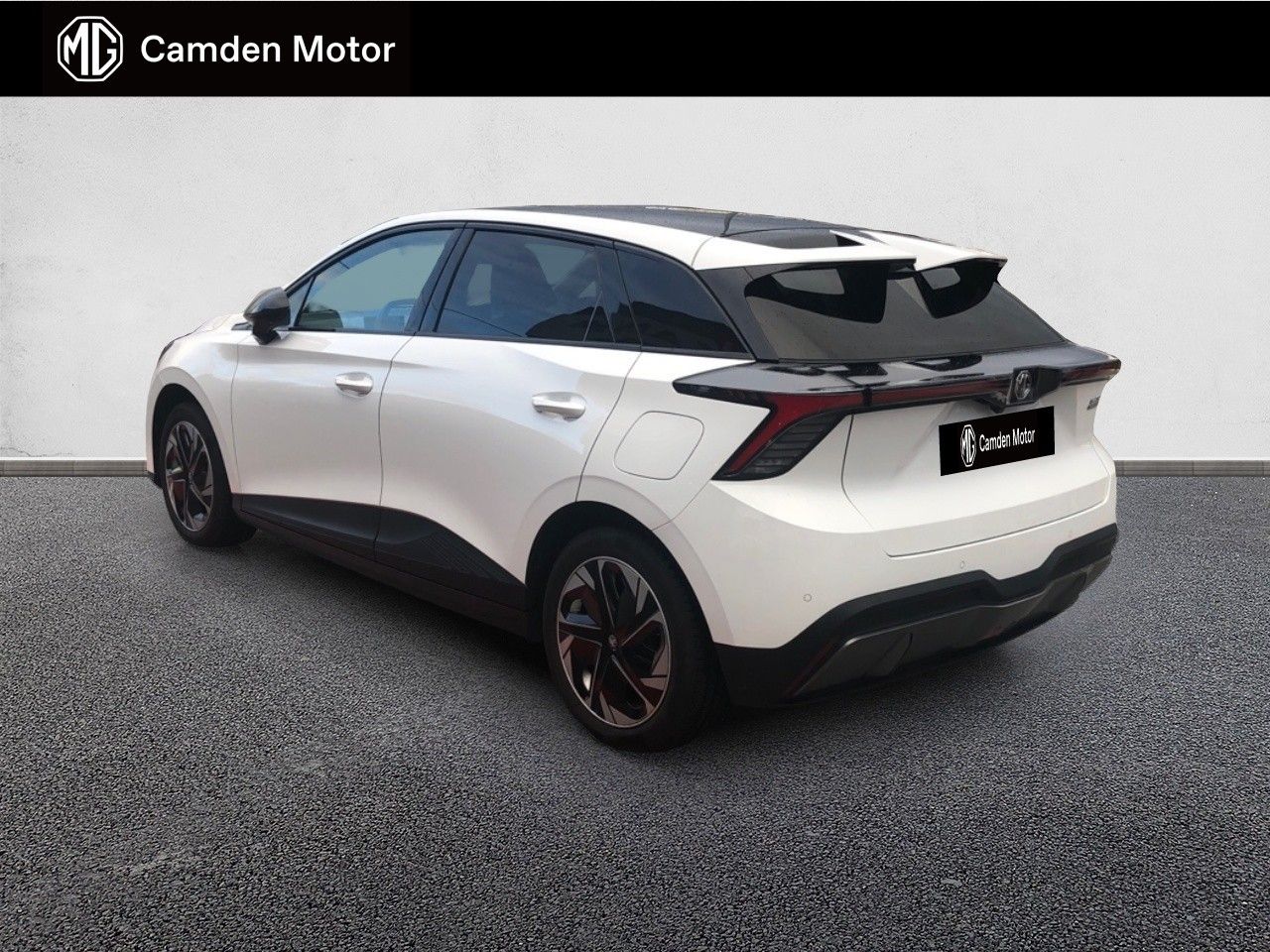 MG MG4 64kWh Luxury - foto 6