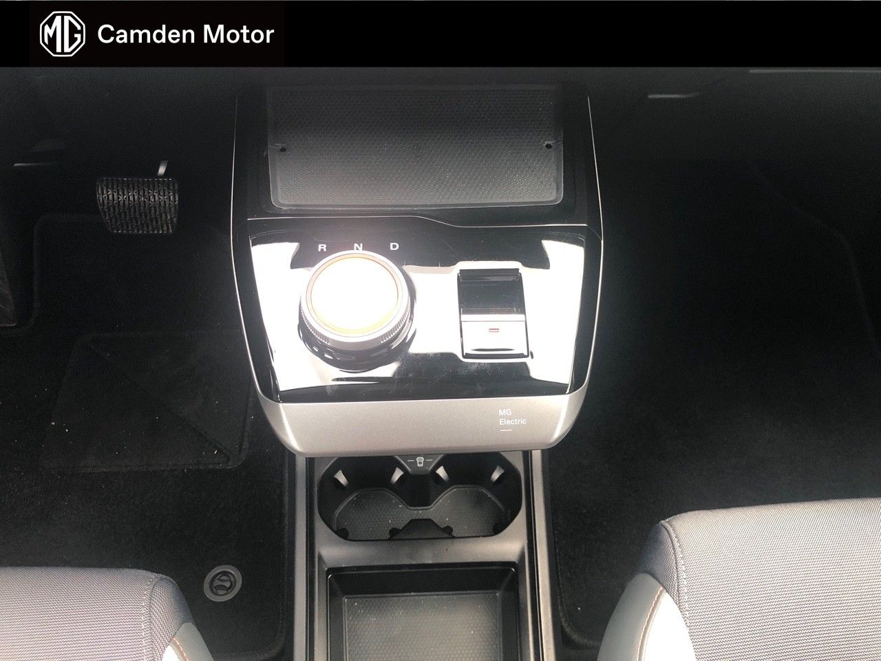 MG MG4 64kWh Luxury - foto 15